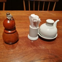 浅草むぎとろ 本店 - 青海苔、爪楊枝、醤油