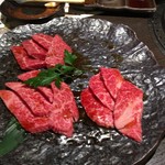 黒毛和牛焼肉 薩摩 牛の蔵 - 肉