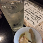 庄司 - 焼酎の水割りとお通し