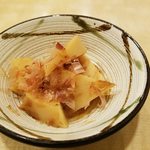 笑助 - お通しの竹の子の煮物