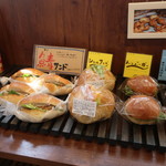 ブーランジェリー タツヤ - 鯖サンドなど