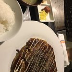 Monja And Ookonomiyaki Gamon - 