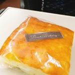 パーチベーカリー - プレーンフォカッチャ  税抜210円