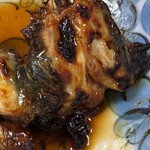 うなぎ 丸富 - あたま焼(皮側)