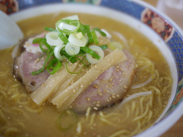 味の万雷 あじのばんらい 発寒中央 ラーメン 食べログ 味の万雷 あじのばんらい 発寒中央 ラーメン 食べログ