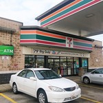 7-Eleven - 