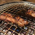 神戸牛焼肉&生タン料理 舌賛 - 