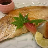 佳久 - 