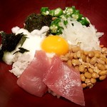 大戸屋 - ばくだん丼・ご飯少なめ