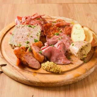 気軽に！カジュアルに！美味しく！「TEPPAN焼」