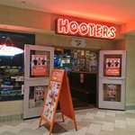 HOOTERS - 
