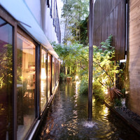 クラージュ - 雨も風情がある外観