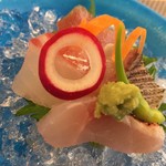 Oryouri Hisamatsu - 造里
                金目鯛 いさきの焼き霜造り
                鯛 きはだ鮪の漬け