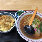 山香食堂 - カツ丼セット、醤油ラーメン美味、カツ丼はイマイチ