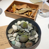 ルカンケ - ランチ3,800円+、小石と葉