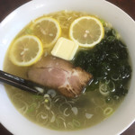歩夢蘭 - 塩バターレモンラーメン アップ