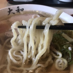 青竹手打ちラーメン 大和 - 麺リフト