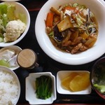 北の珈琲工房　時計台 - 豚肉とエリンギの正油炒め定食