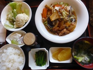 Kitano Kohi Koubou Tokeidai - 豚肉とエリンギの正油炒め定食