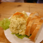 あのブルーチーズのポテサラ