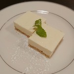 Tatsu-an - 豆乳のチーズケーキ