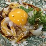 成田家 田町店 - ヤリイカのユッケ