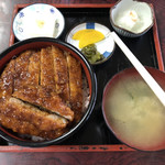 Shioe - ソースかつ丼