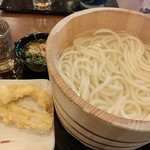 丸亀製麺 - 