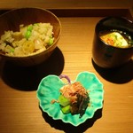 もと井 - 炊き込み御飯、味噌汁、香の物。　　　　　2019.06.01