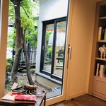 AMOUR - ウェイティングルーム