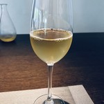 AMOUR - シャンパンのシロップにマスカットティー