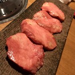 肉匠堀越 - 