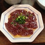 もつ幸 - 2011/12/28　牛レバ刺