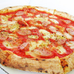 石窯ピッツァ＆旬野菜のイタリアン アルナッジョ - 石釜焼ピッツァ。