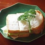 カフェ ドジ - 