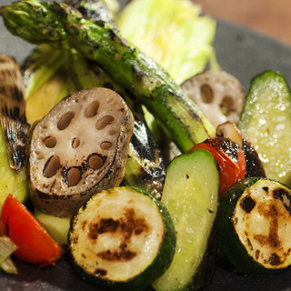 野菜ソムリエ上級プロの目利きと熟練の焼きの技術