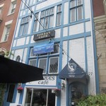 Zorba’s Cafe  - お店外観