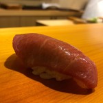 鮨 あらい - 中トロ（氷見）