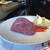 神戸牛 吉祥吉 三宮中央店 - 