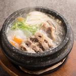 Kankokukatei Ryouri Yakiniku No Kinkai - 