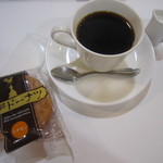 珈琲百貨店 - No.1ジャーマンブレンドと神戸ドーナツ・シナモン