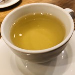 ビフトロ バイ ラ コクシネル - オリーブ茶