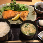 Akasaka Ajisai - 鮭カマ塩焼き定食