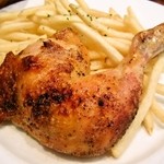サン マルタン - 若鶏ロースト フレンチポテト添え。