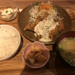 Nanairoshokudou - ばかうま南蛮定食890円