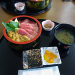 お食事処 かもめ - 