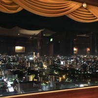スカイダイニング リーガトップ - 窓からの夜景を楽しむのだ♫
