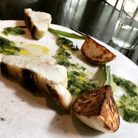 ラ・ボンヌターブル - 