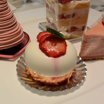 ロビーラウンジ - ストロベリーチーズムース