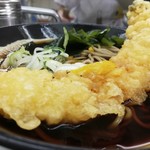 日栄軒 - アナゴ天そば￥550　ホリゾンタルアングル